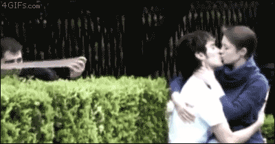Troll-tapes-kissing-couple-prank